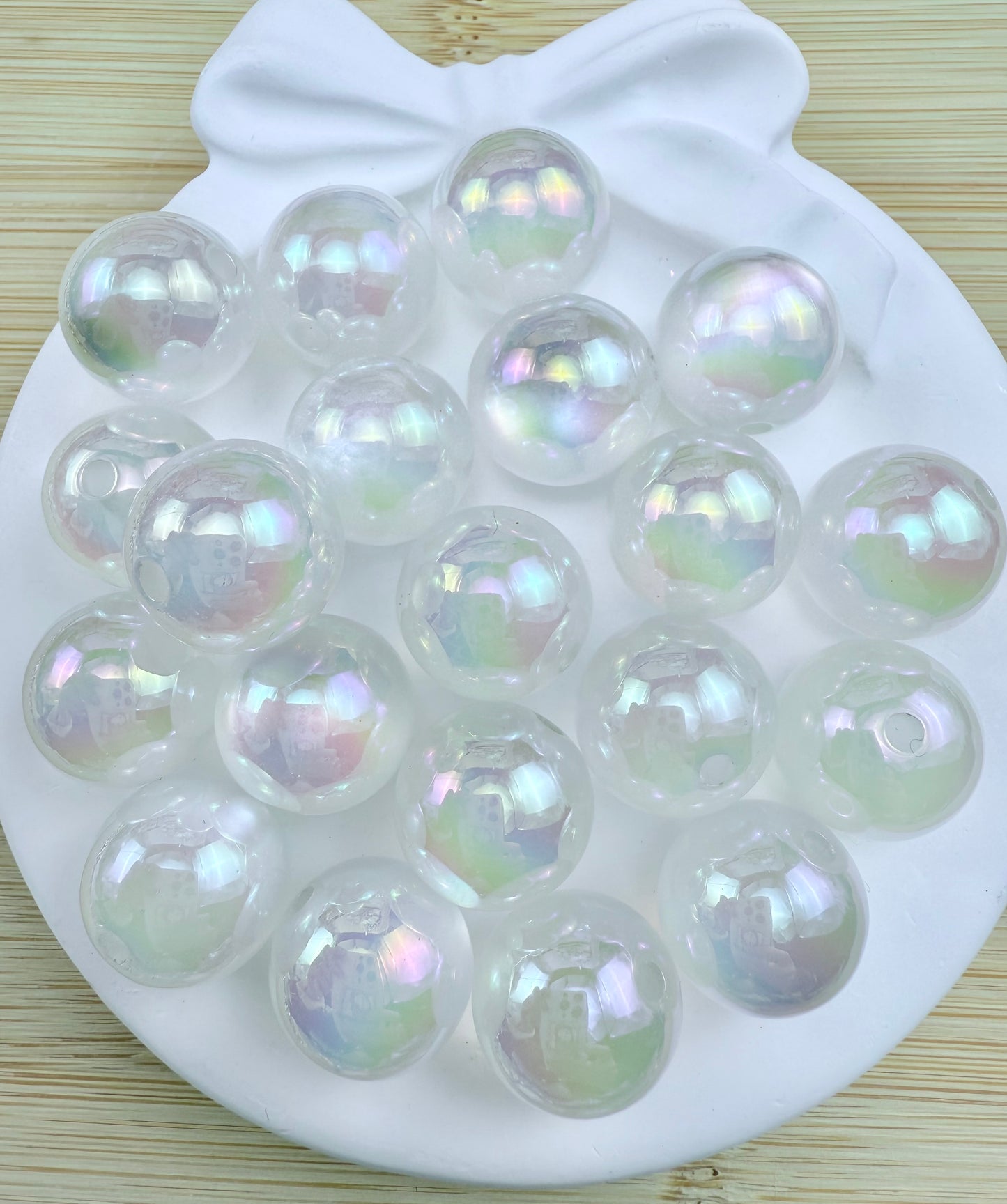 『NEW』夜光ラメ入り16mmレジンビーズ